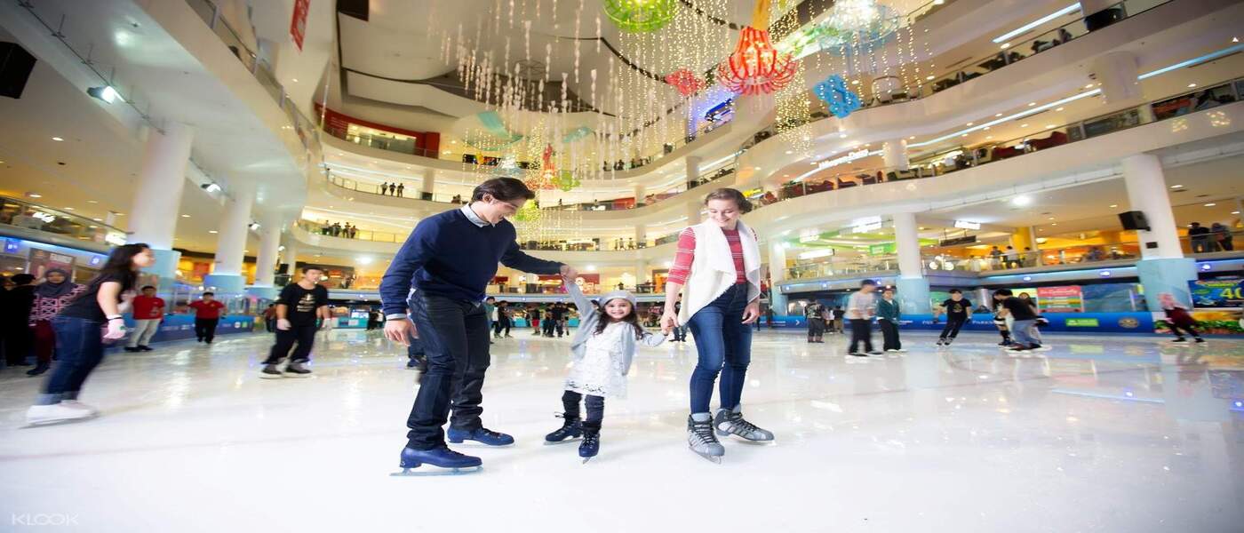 Kuala Lumpur Sunway Pyramid Ice Skating Experience Travelog